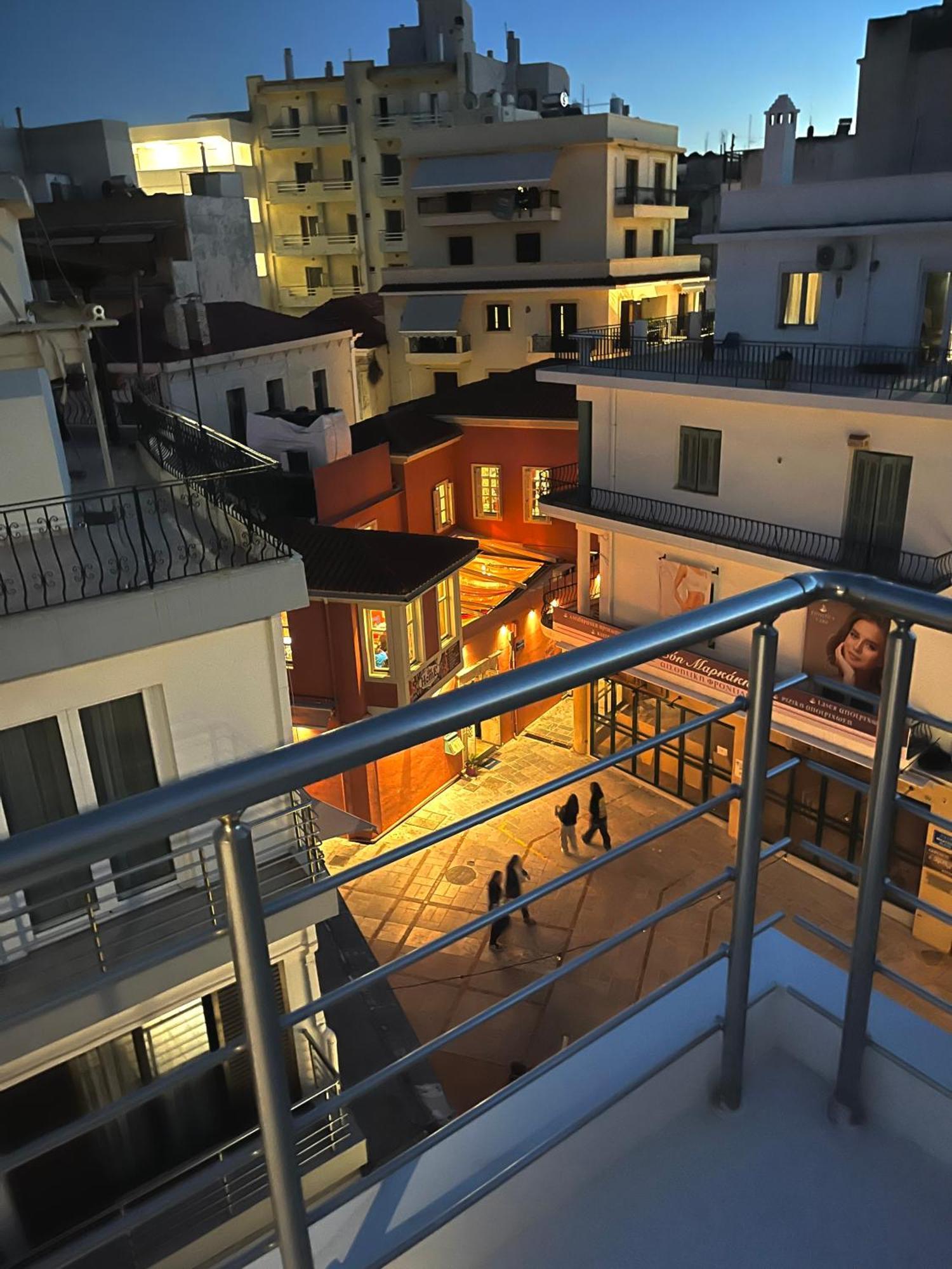 Meramvellou Living Heraklion Exteriör bild