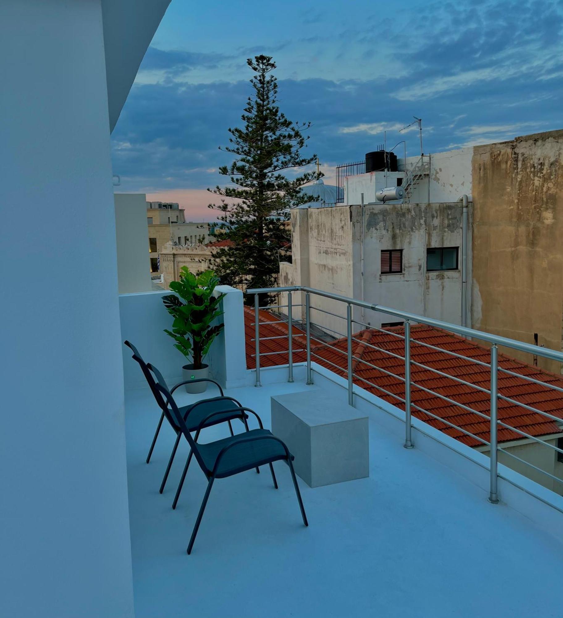 Meramvellou Living Heraklion Exteriör bild