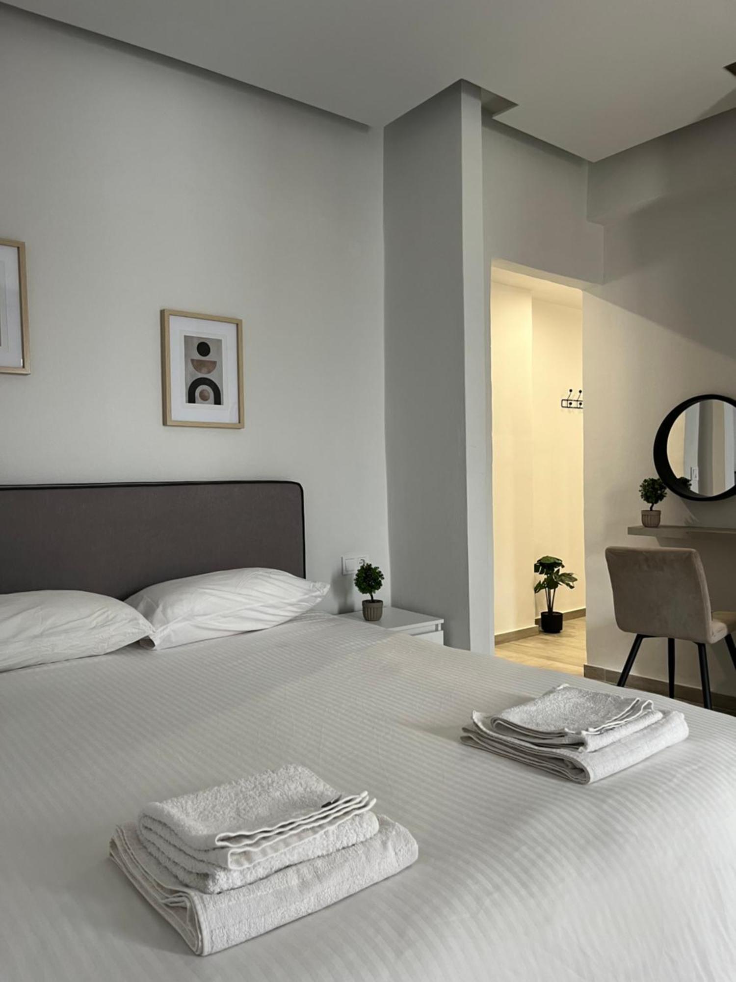 Meramvellou Living Heraklion Exteriör bild